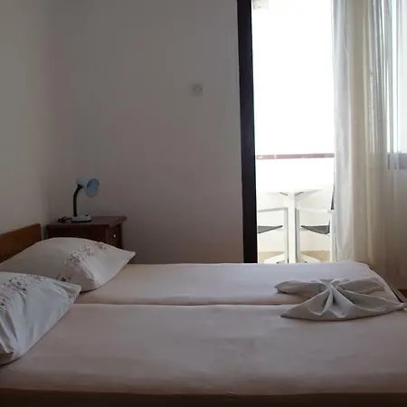 Apartment Sipic , Bilo -