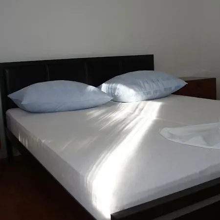 Sipic , Bilo - * Primošten