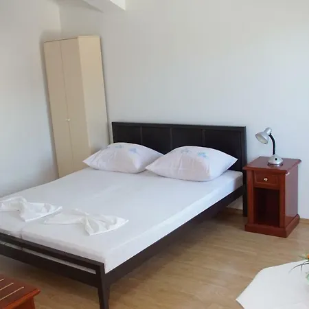 Sipic , Bilo - * Primošten