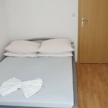 Sipic , Bilo - * Primošten