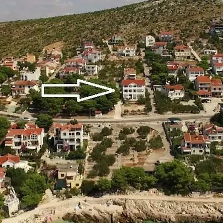 Sipic , Bilo - * Primošten