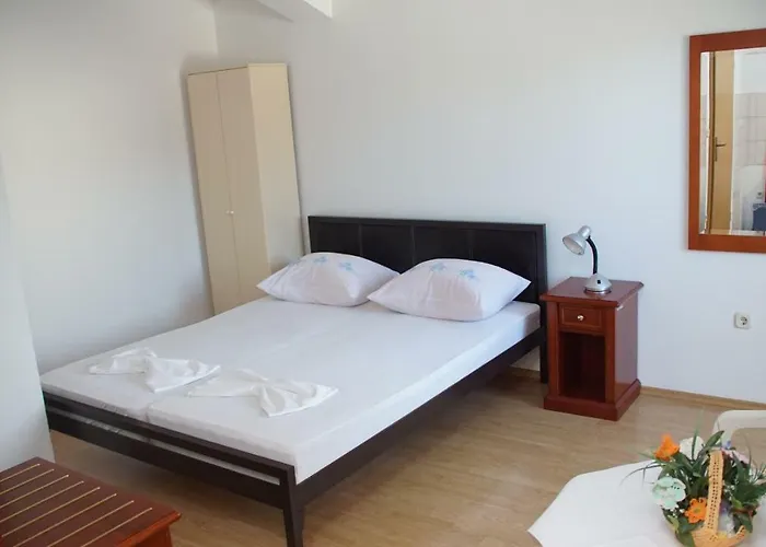 Sipic , Bilo - * Primošten